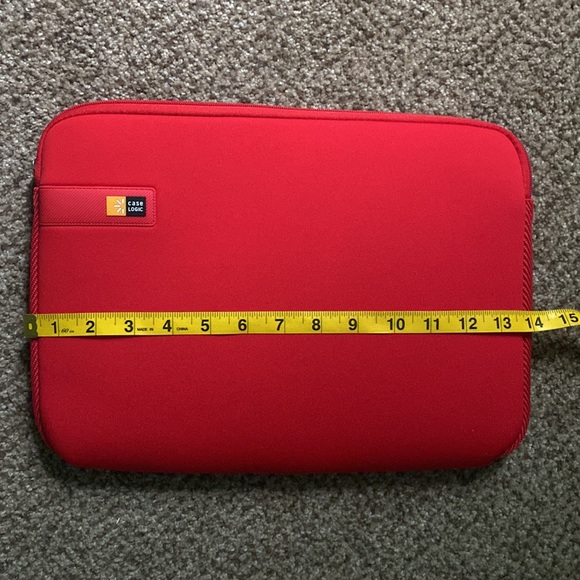 NWOT CASE LOGIC 14” tomato red neoprene laptop zipper pouch - perfect never used - Picture 11 of 12